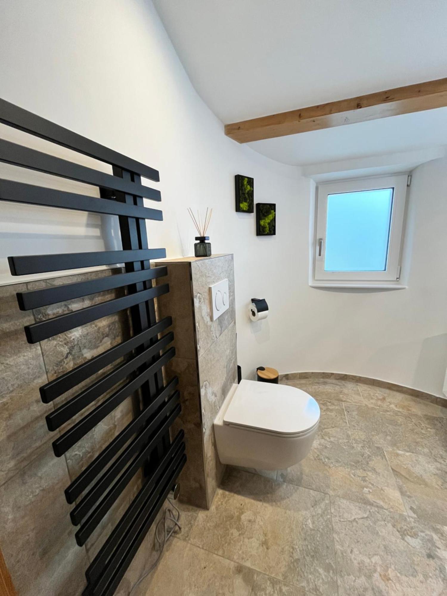 Apartamento Haus Helga Hof bei Salzburg Exterior foto