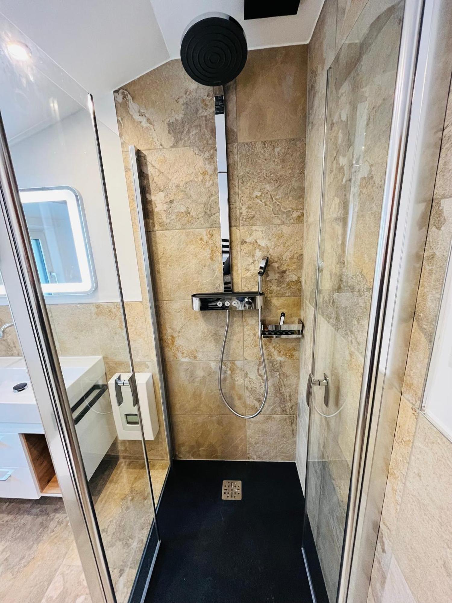 Apartamento Haus Helga Hof bei Salzburg Exterior foto